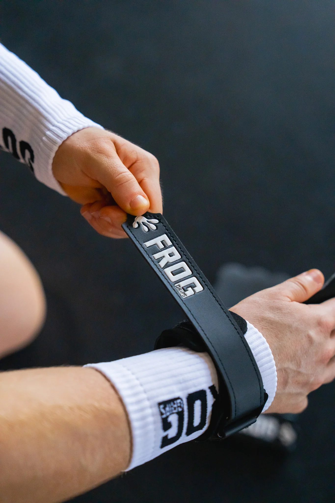 FROG GRIPS® BASE CARBON - Fingerless - Image 6