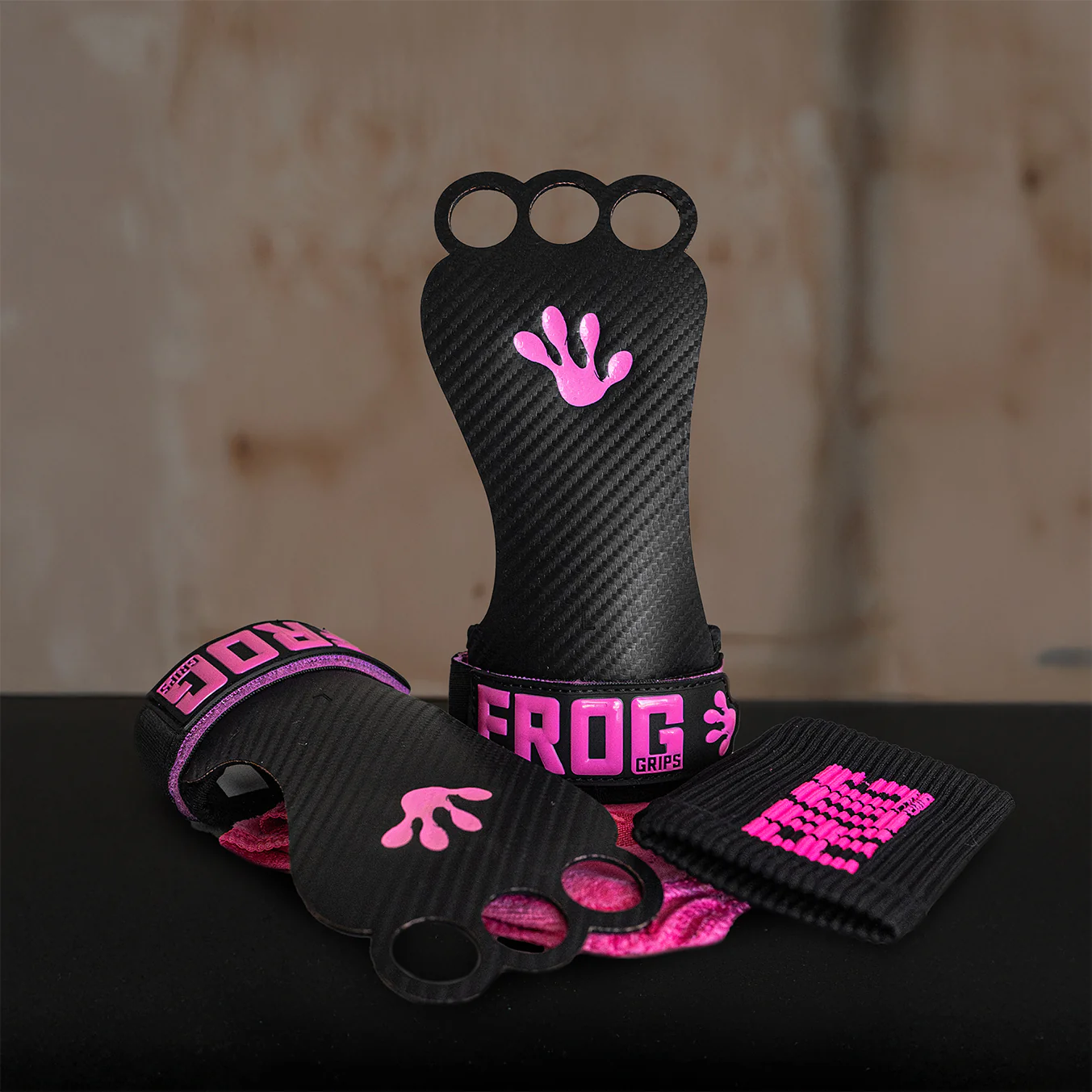 FROG GRIPS® ELITE FINGERHOLE - Pink - Image 3