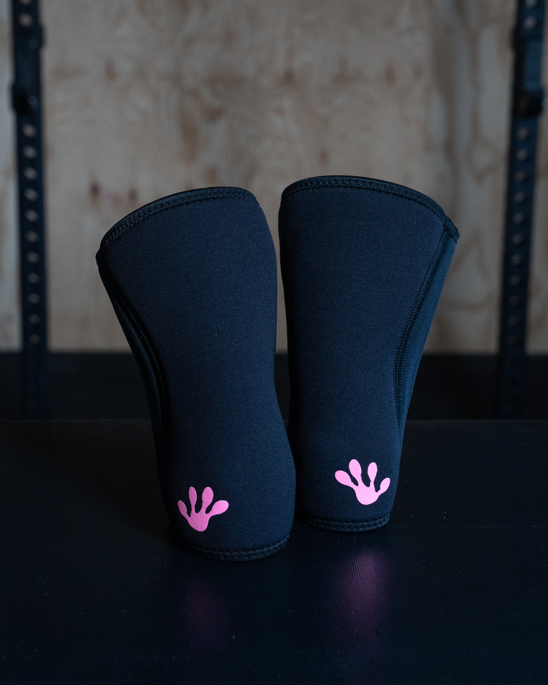 Reversible Knee Sleeves - Pink - Image 3