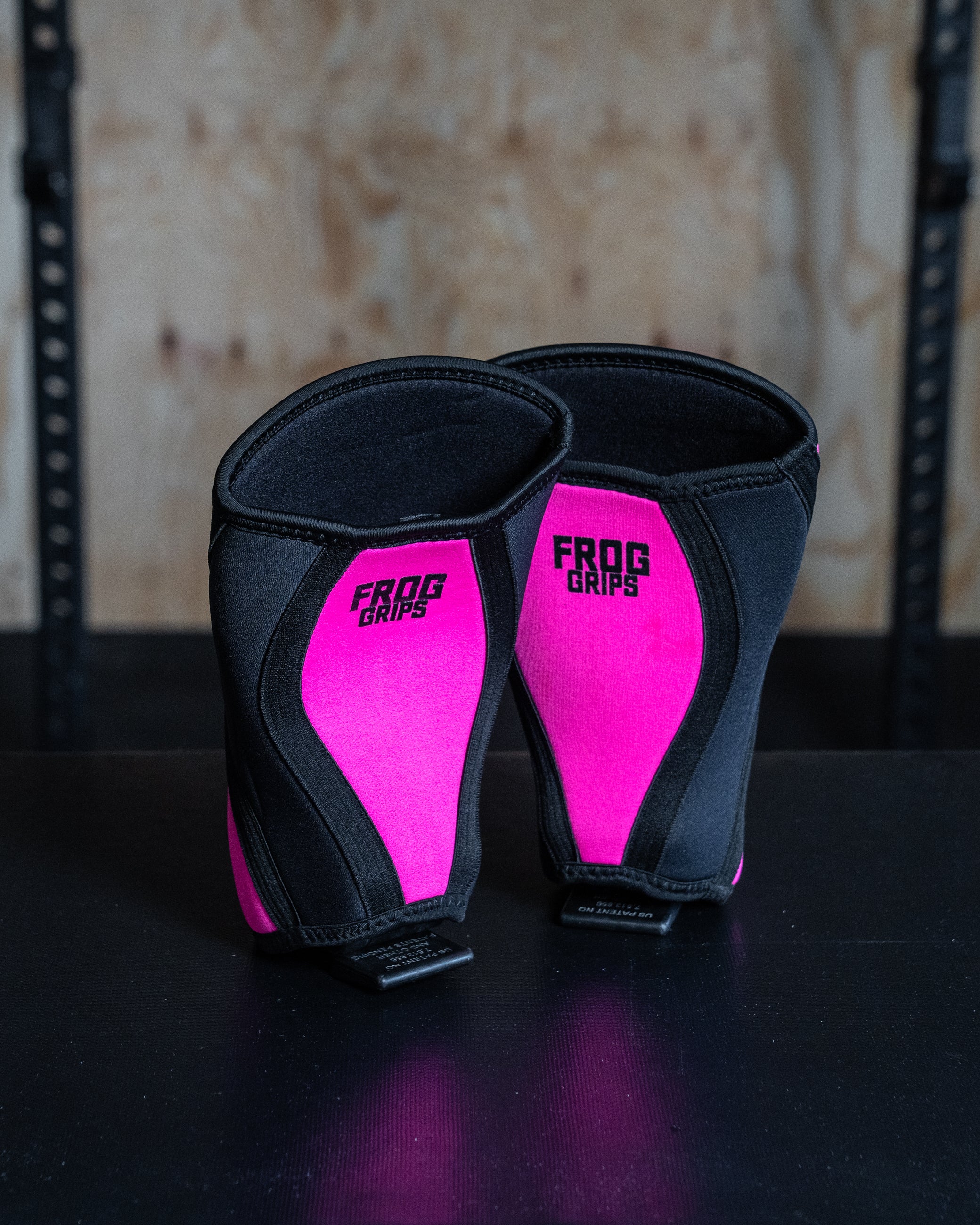 Reversible Knee Sleeves - Pink - Image 4